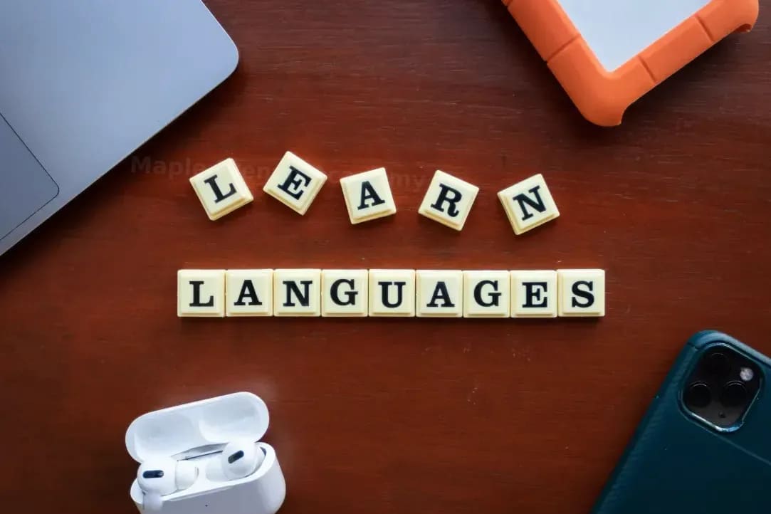 French for kids and teens programs